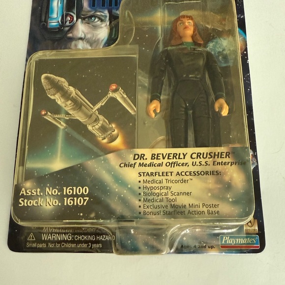 1996 Star Trek First Contact Dr Beverly Crusher Chef Medical Officer Figure - Picture 4 of 12